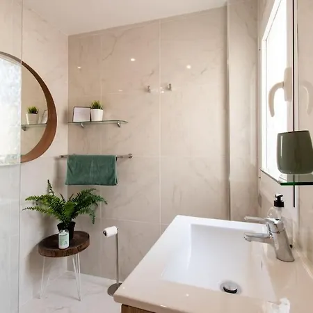 Sunshine Wonderful 3 Bedroom
