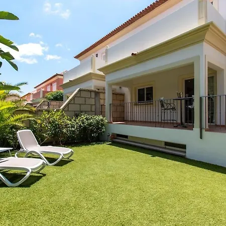 Sunshine Wonderful 3 Bedroom Villa Costa Adeje (Tenerife)