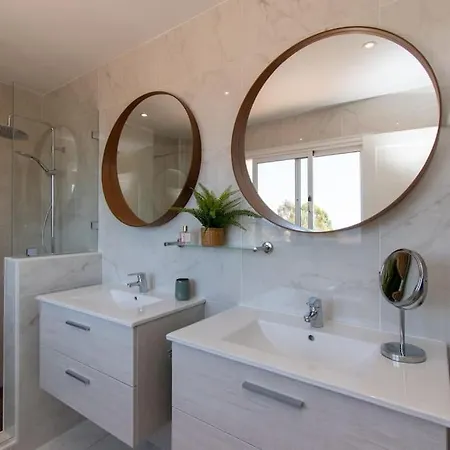 Sunshine Wonderful 3 Bedroom Villa *